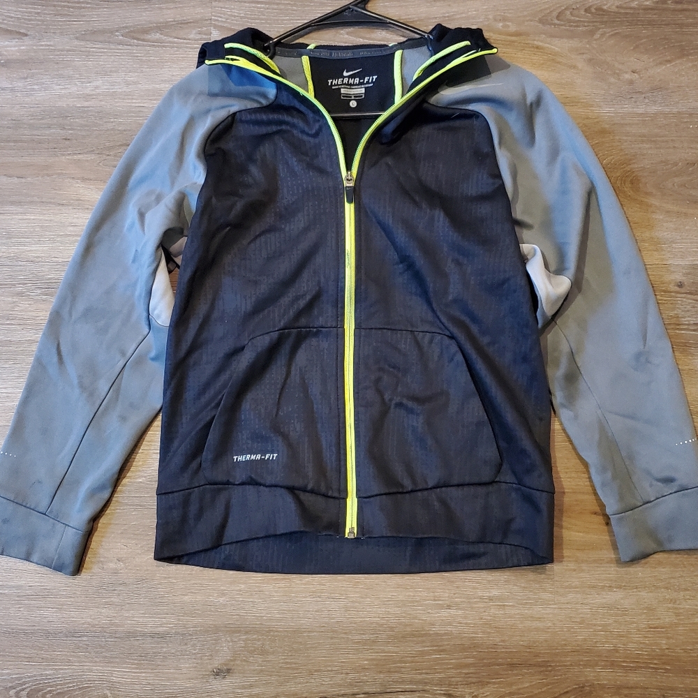 Nike Therma-fit long sleeve training hoodie